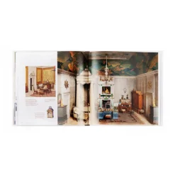 The Queen'S Dolls' House